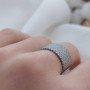 Срібна каблучка широка з фіанітами