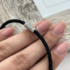 Браслет чорний зі срібними вставками плетений Врятуй та Збережи на руку