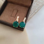 Сережки золоті із зеленими круглими агатами класичні 4.93