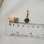 Сережки золоті із зеленими круглими агатами класичні 4.93