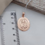 Ладанка золота Діва Марія та невля Іісус овальна форма з орнаментом