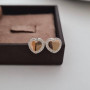 Сережки серця срібні сережки-гвоздики з золотою пластиною і цирконами